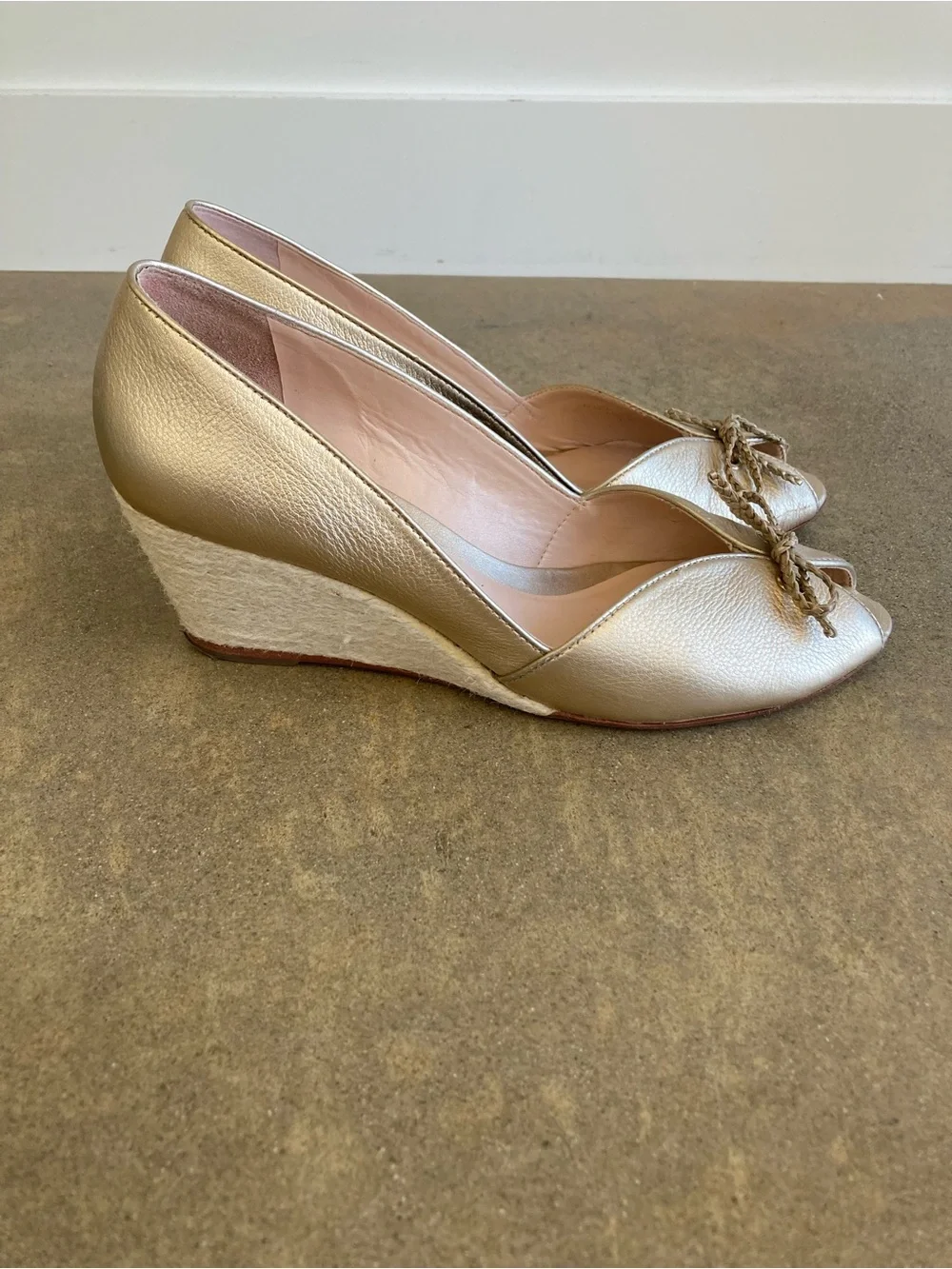 Gold Leather Wedge Heel Espadrille Peep Toe Shoes Size 9.5